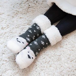 NWT Doctor Johnny's Limited Edition Grey White Bear Fuzzy Socks